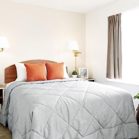 Intown Suites Extended Stay Greensboro Nc - Lanada Dış mekan fotoğraf