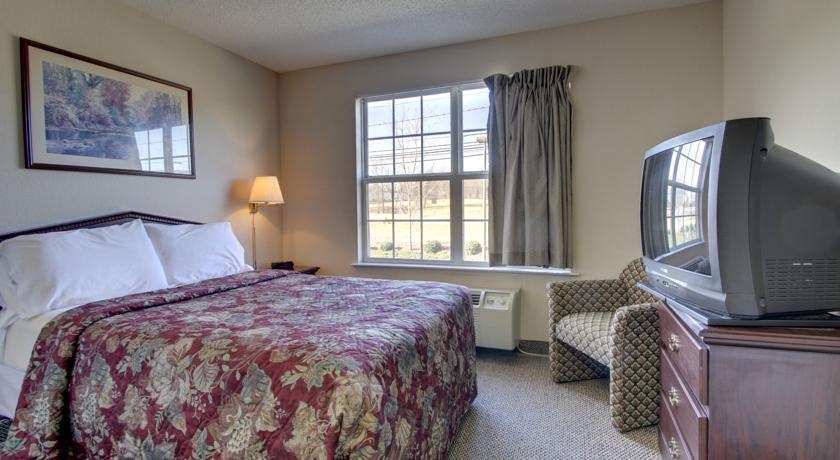 Intown Suites Extended Stay Greensboro Nc - Lanada Oda fotoğraf