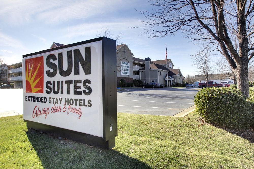 Intown Suites Extended Stay Greensboro Nc - Lanada Dış mekan fotoğraf