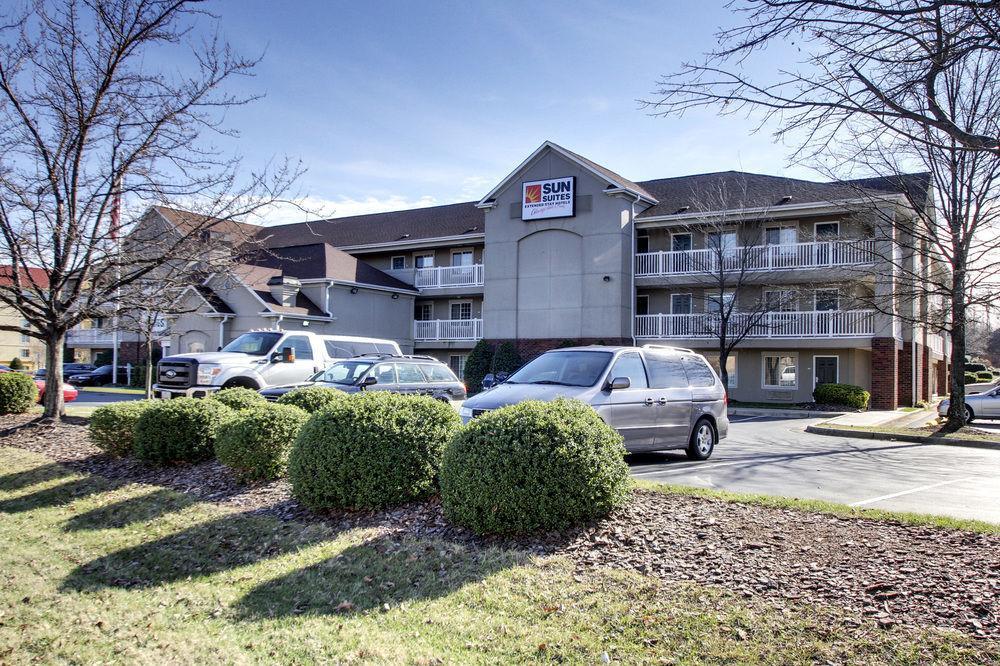 Intown Suites Extended Stay Greensboro Nc - Lanada Dış mekan fotoğraf